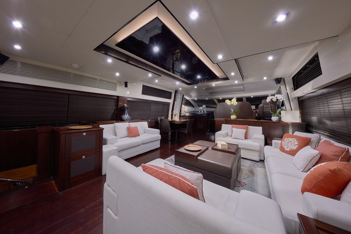 SUNSEEKER PREDATOR 84 - ARIYAS
