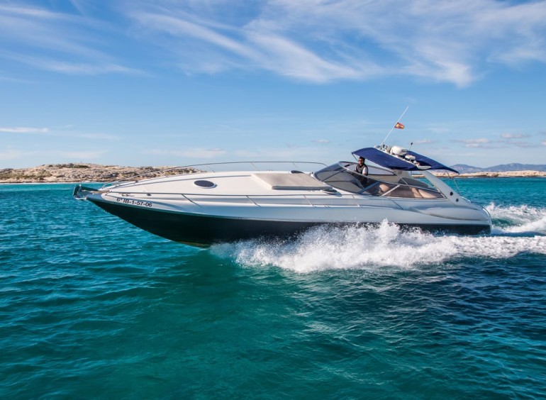 SUNSEEKER SUPERHAWK 43 LADYBOSS