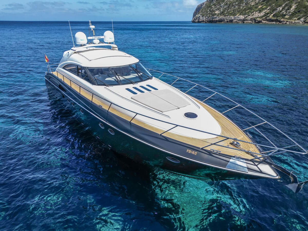 PRINCESS V65 - FREEDOM