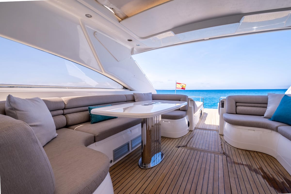 PRINCESS V65 - FREEDOM
