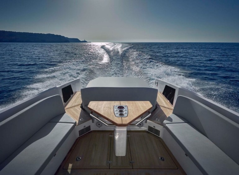 FRAUSCHER 1414 DEMON AIR - HAILEY SU